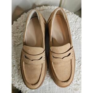 JustFab Faux Suede Colette Loafers Size 8